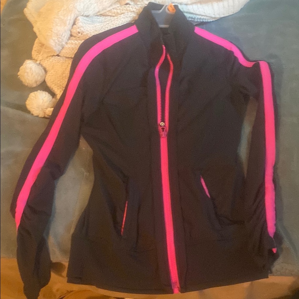 Black and Pink Ski Jacket with High Collar and Full-Length Zipper